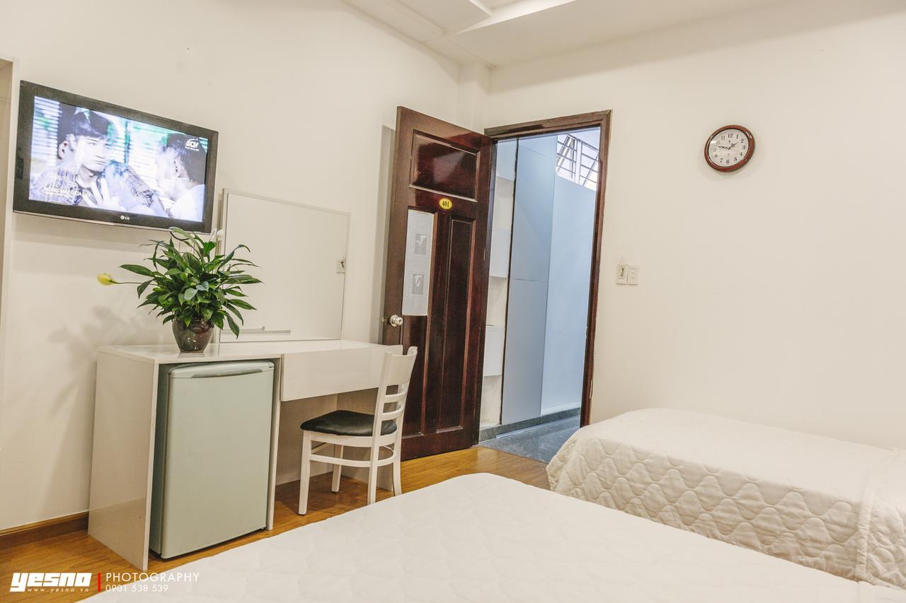 Four C Central Hotel Хошимин Экстерьер фото